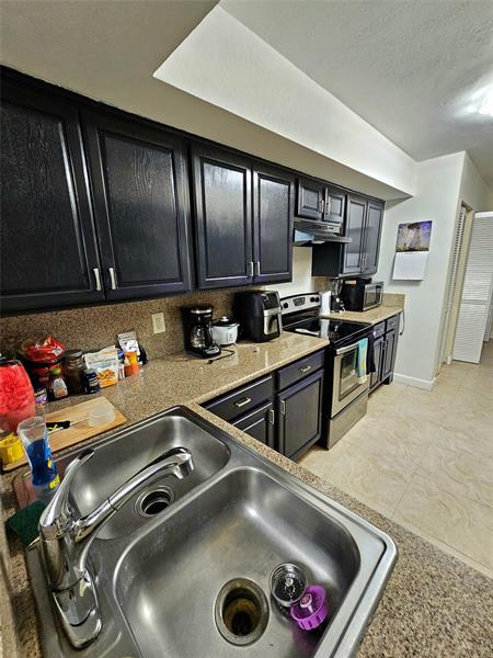 Image 5 of 21 For 8294 24th St 8294