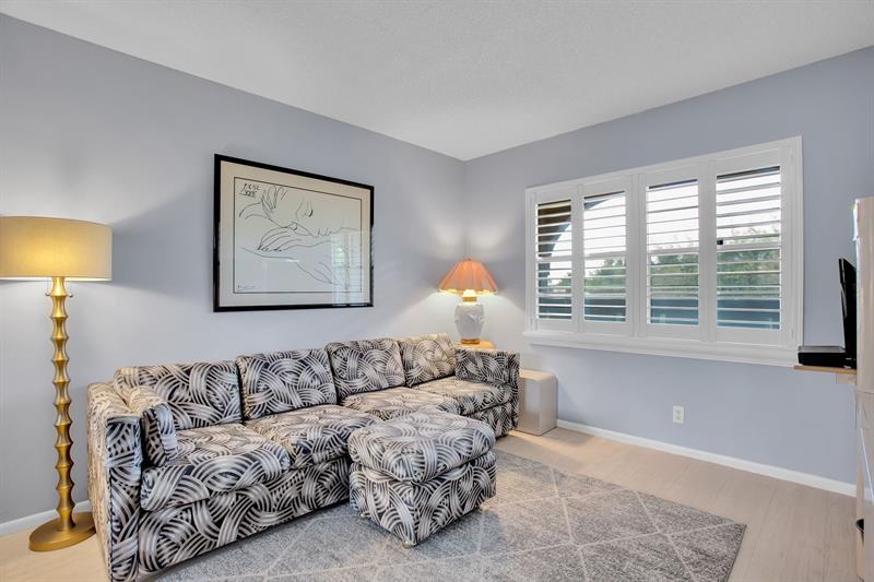 Image 5 of 23 For 1702 Andros Isle  D4