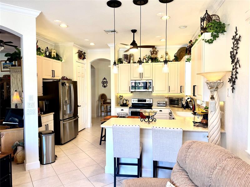 Image 9 of 31 For 8736 Bellido Cir