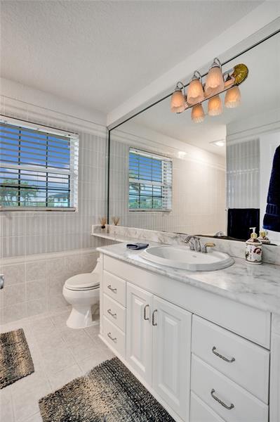 Image 9 of 57 For 2542 Marathon Ln