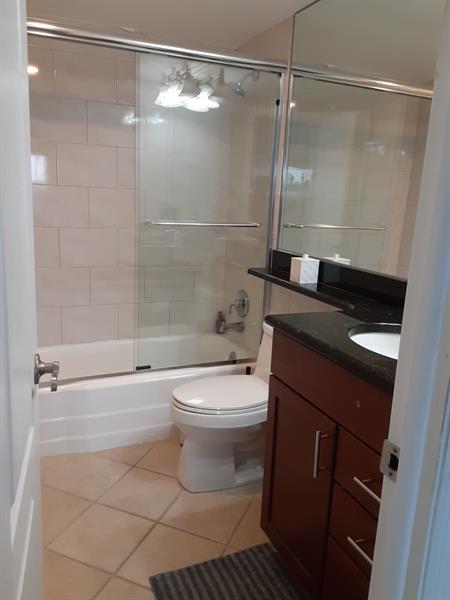 Image 7 of 16 For 2900 30th St  G8