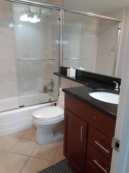 Image 9 of 16 For 2900 30th St  G8