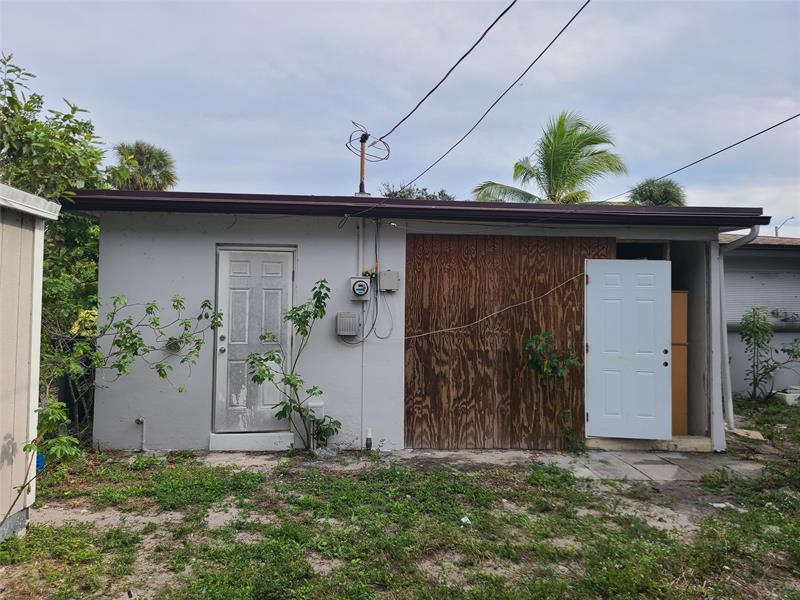 Image 26 of 26 For 4711 Andrews Ave