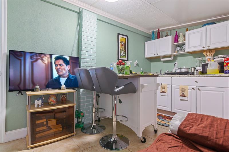 Image 36 of 37 For 17211 119th Ct