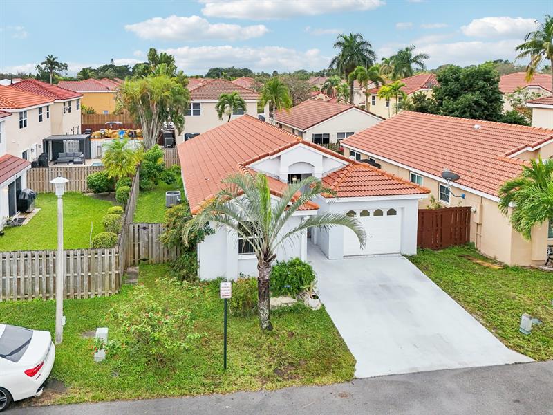 Image 32 of 33 For 7330 Flores Way