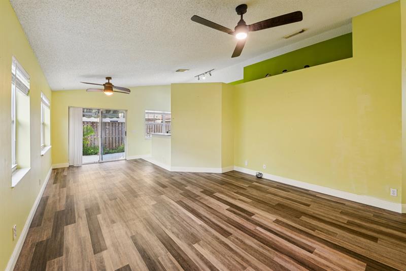 Image 6 of 33 For 7330 Flores Way