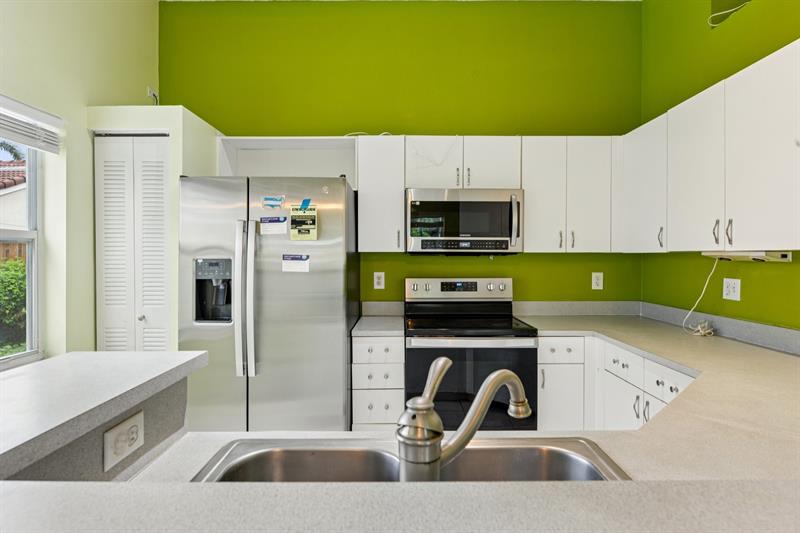 Image 9 of 33 For 7330 Flores Way