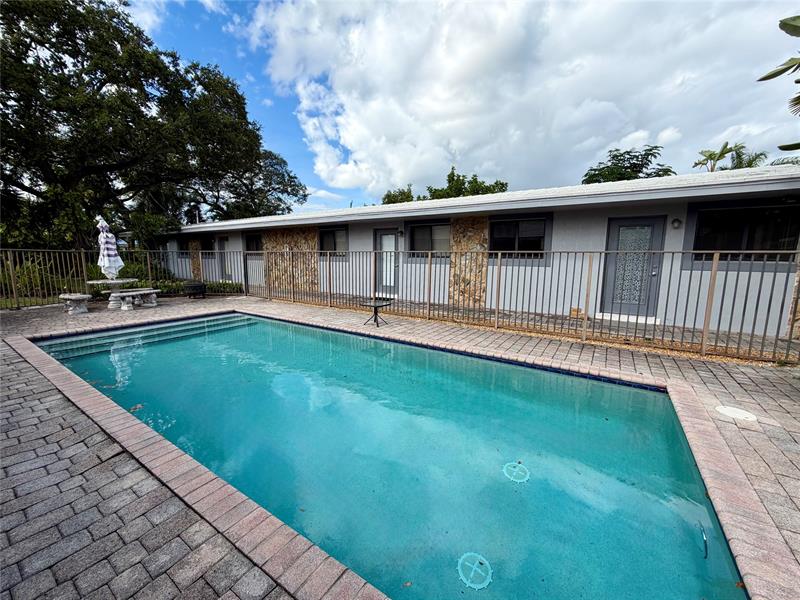 Image 2 of 16 For 1023 1st Ave  1