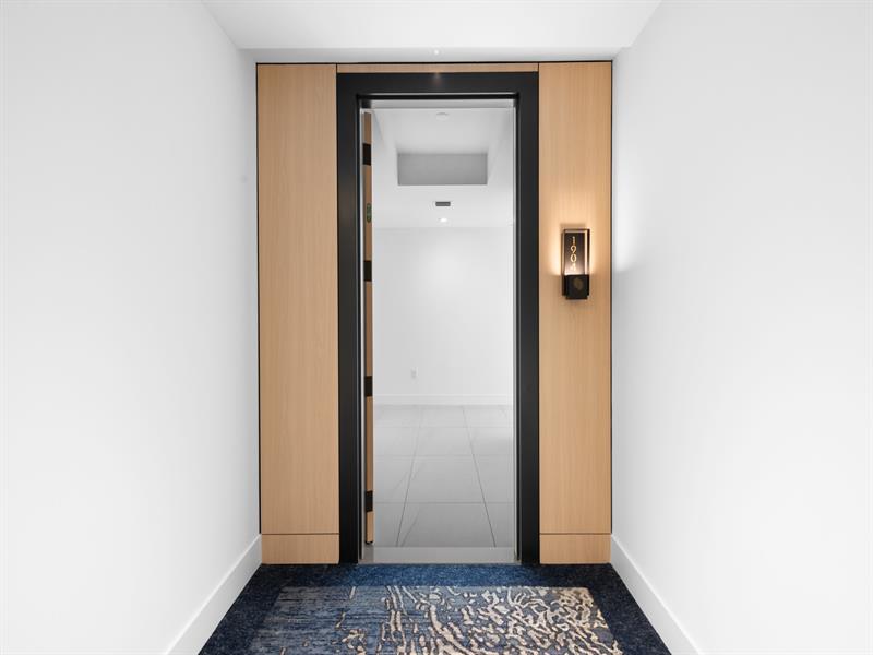 Image 10 of 58 For 151 Seabreeze Blvd  1904-e