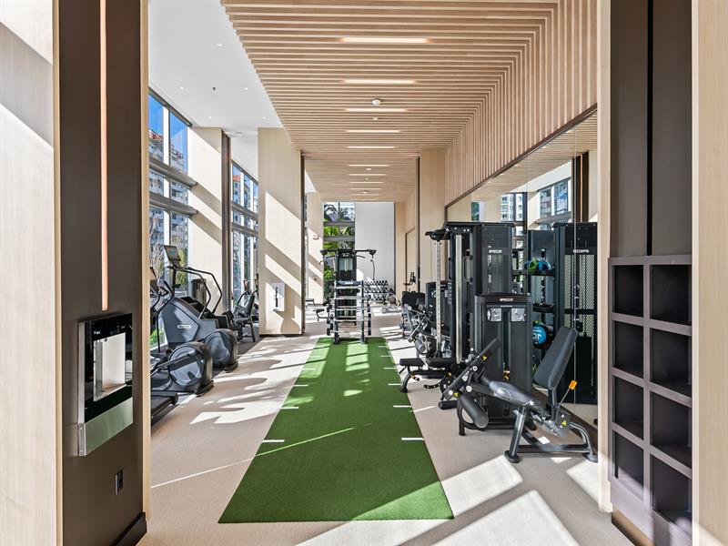 Image 39 of 58 For 151 Seabreeze Blvd  1904-e