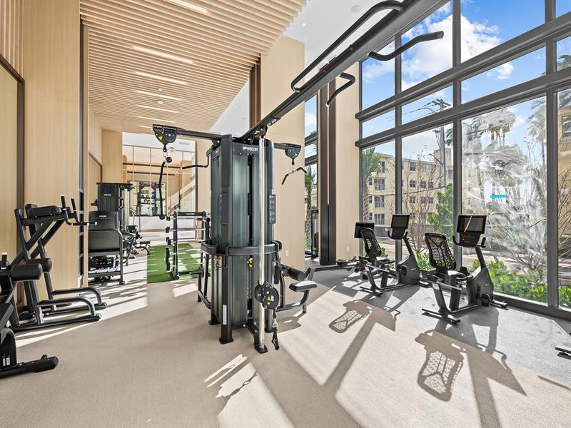 Image 40 of 58 For 151 Seabreeze Blvd  1904-e