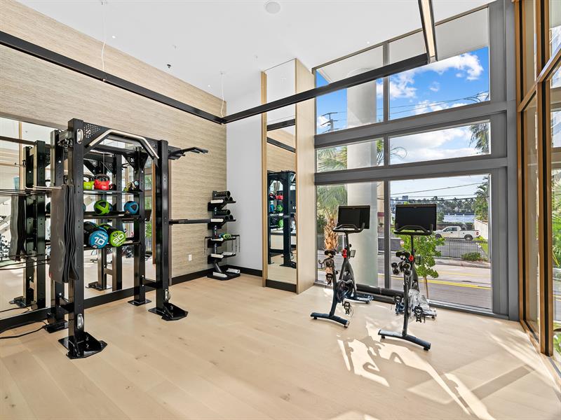 Image 41 of 58 For 151 Seabreeze Blvd  1904-e