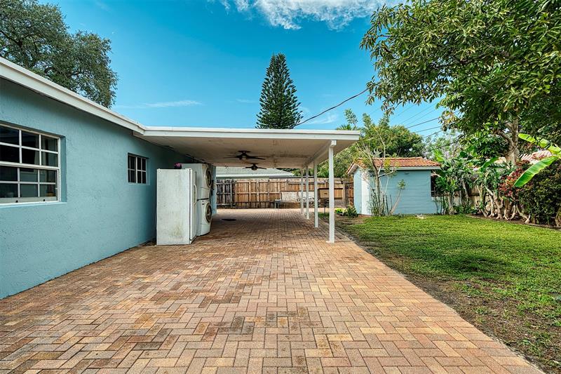 Image 21 of 24 For 531 61st St  