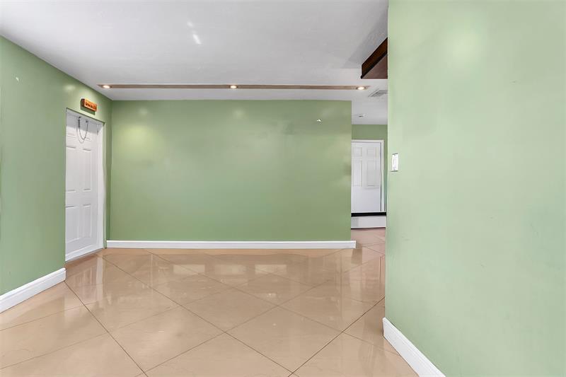 Image 8 of 24 For 531 61st St  