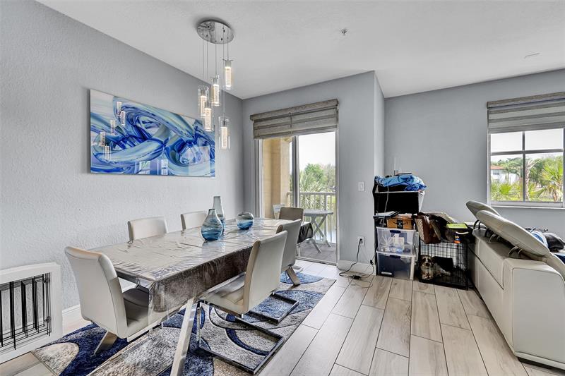 Image 15 of 45 For 150 Jacaranda Country Club Dr  200