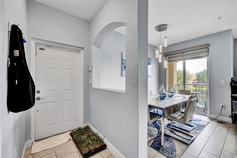 Image 16 of 45 For 150 Jacaranda Country Club Dr  200