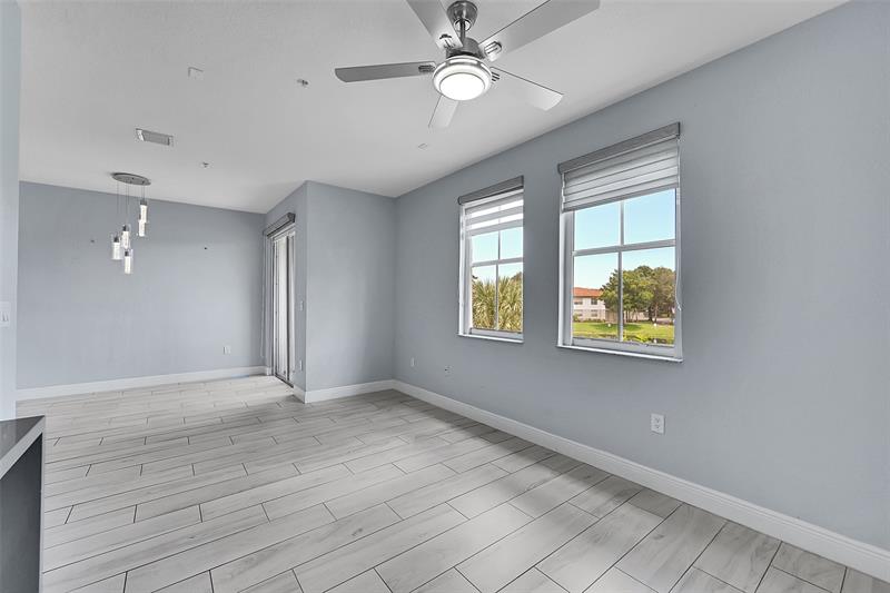 Image 18 of 45 For 150 Jacaranda Country Club Dr  200