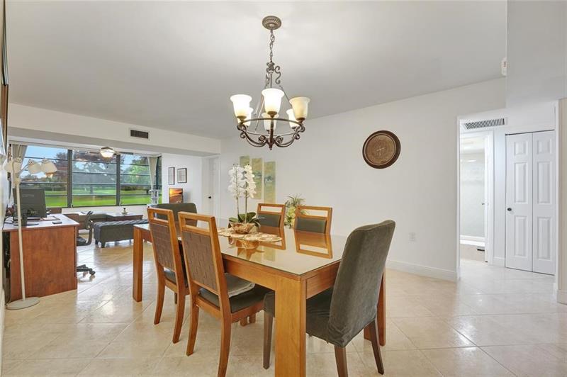 Image 4 of 41 For 1502 Whitehall Dr  106