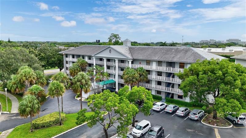 Image 41 of 41 For 1502 Whitehall Dr  106