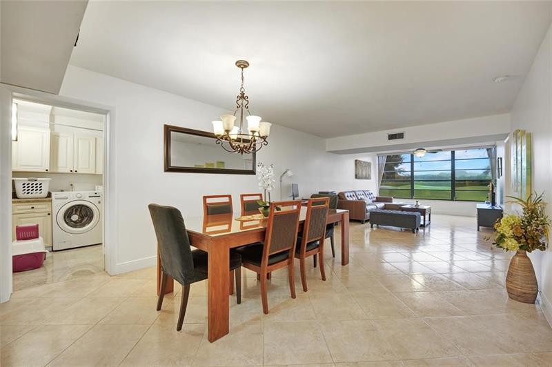 Image 9 of 41 For 1502 Whitehall Dr  106