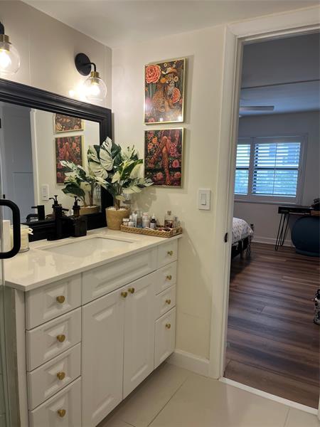 Image 11 of 17 For 2029 Ocean Blvd  303