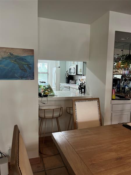 Image 16 of 17 For 2029 Ocean Blvd  303