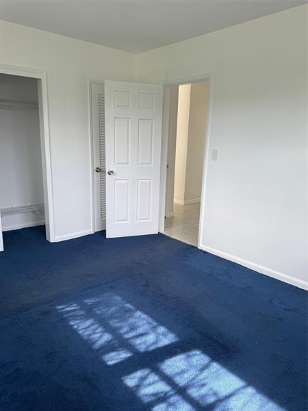 Image 18 of 33 For 439 33rd St  