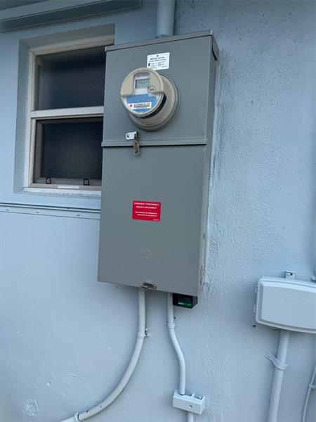 Image 30 of 33 For 439 33rd St  