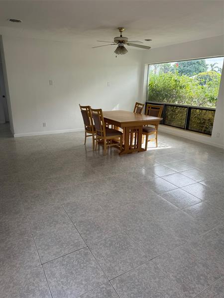 Image 7 of 33 For 439 33rd St  