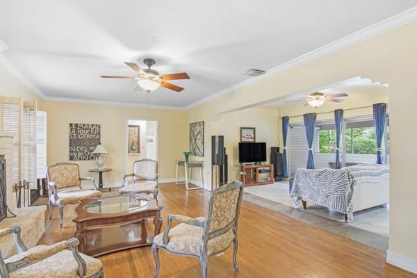 Image 11 of 33 For 54 103rd St  