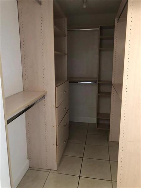 Image 7 of 10 For 1801 Bayberry Dr  1801