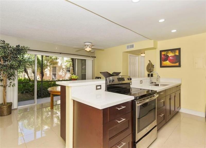 Details for 5276 6th Ave  F19, Oakland Park, FL 33334