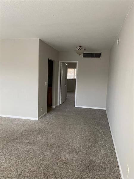 Image 11 of 18 For 2303 Federal Highway  19