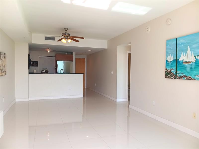 Image 10 of 37 For 253 2nd St  1103