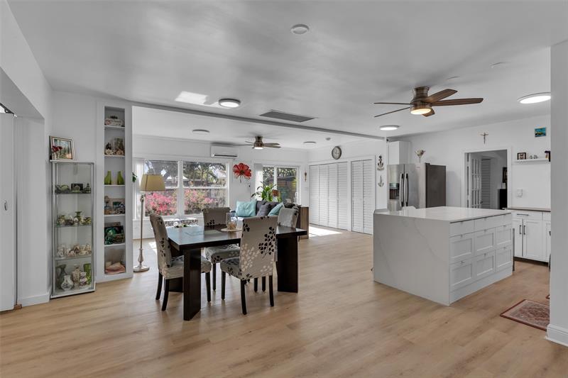 Image 18 of 48 For 3194 Taft St