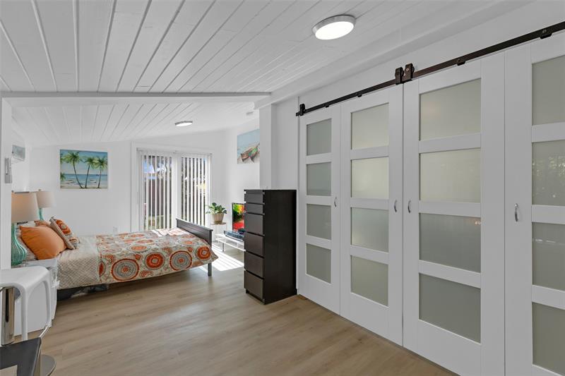 Image 9 of 48 For 3194 Taft St