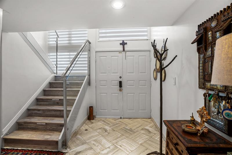 Image 5 of 43 For 101 96th Ter 204