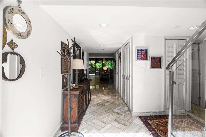 Image 8 of 43 For 101 96th Ter 204