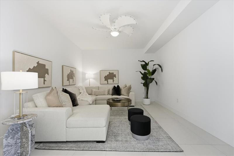 Image 22 of 36 For 151 Seabreeze Blvd 1601 E