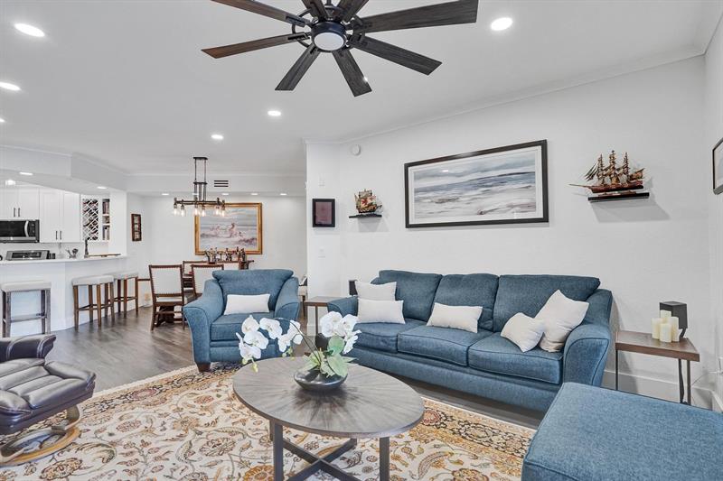 Image 18 of 57 For 7755 Yardley Dr 209