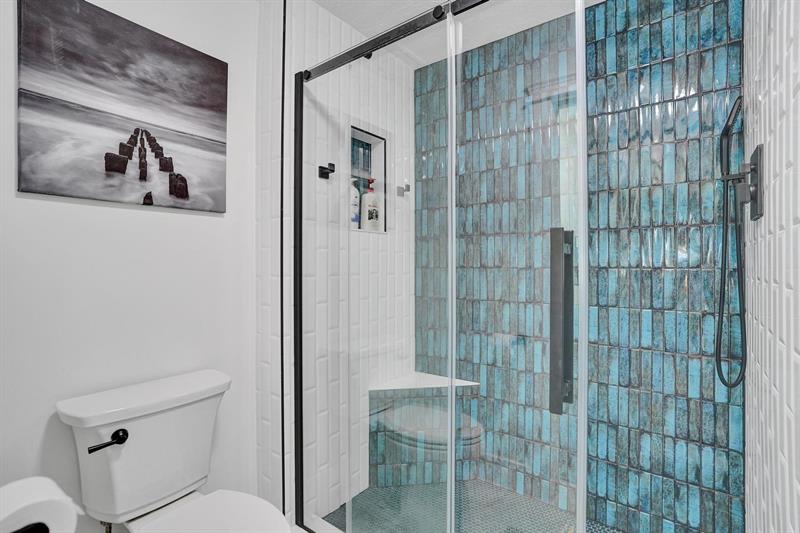 Image 36 of 57 For 7755 Yardley Dr 209