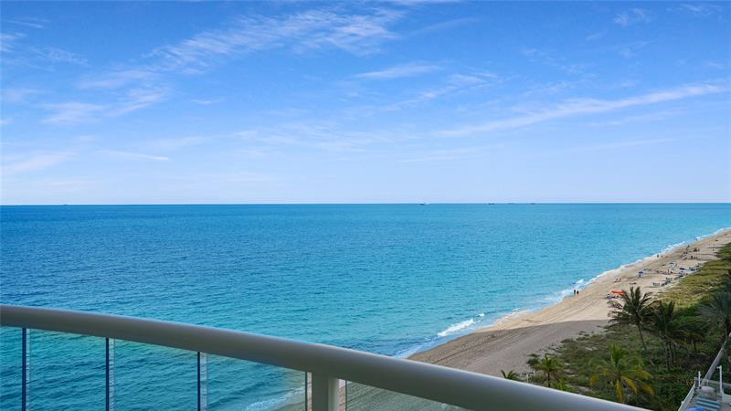 Image 18 of 70 For 3410 Galt Ocean  802 N