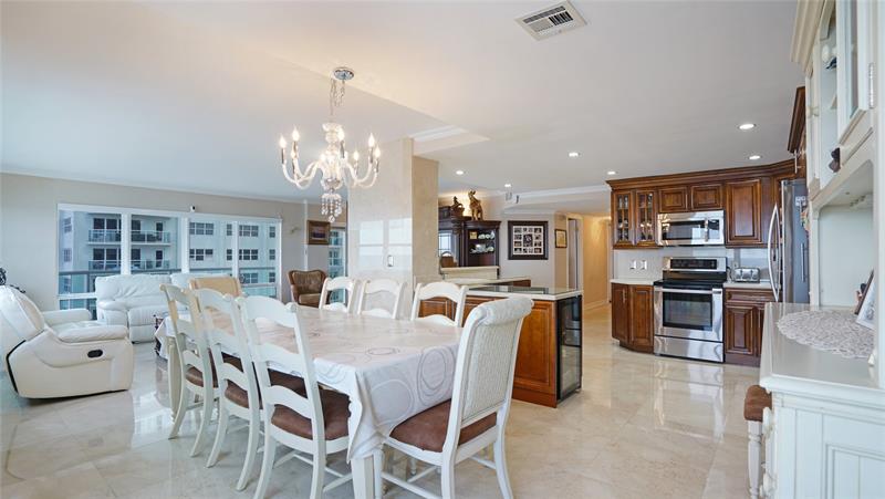 Image 25 of 70 For 3410 Galt Ocean  802 N