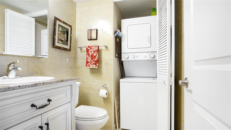 Image 29 of 70 For 3410 Galt Ocean  802 N