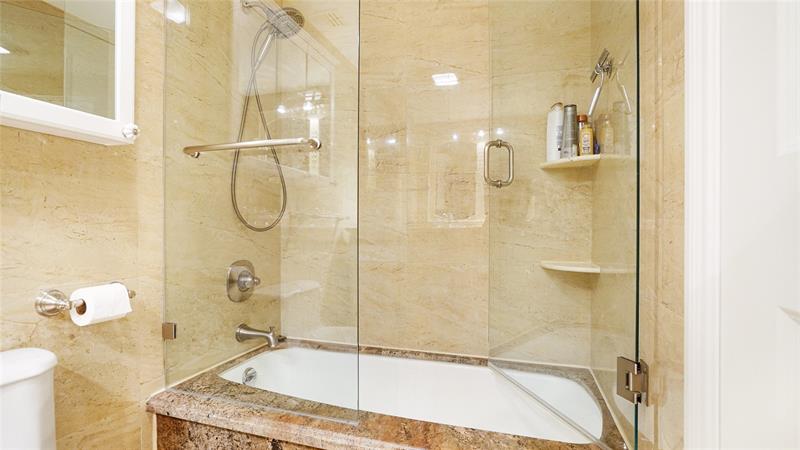 Image 35 of 70 For 3410 Galt Ocean  802 N