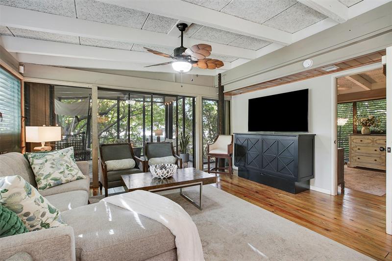 Image 14 of 39 For 301 14 Way  