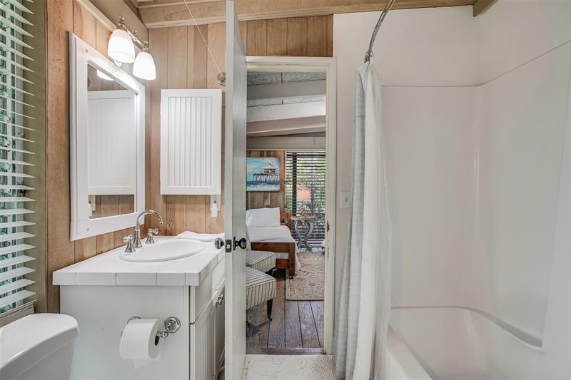 Image 25 of 39 For 301 14 Way  