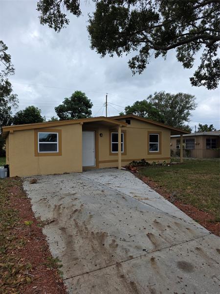 Image 3 of 6 For 3991 47th St