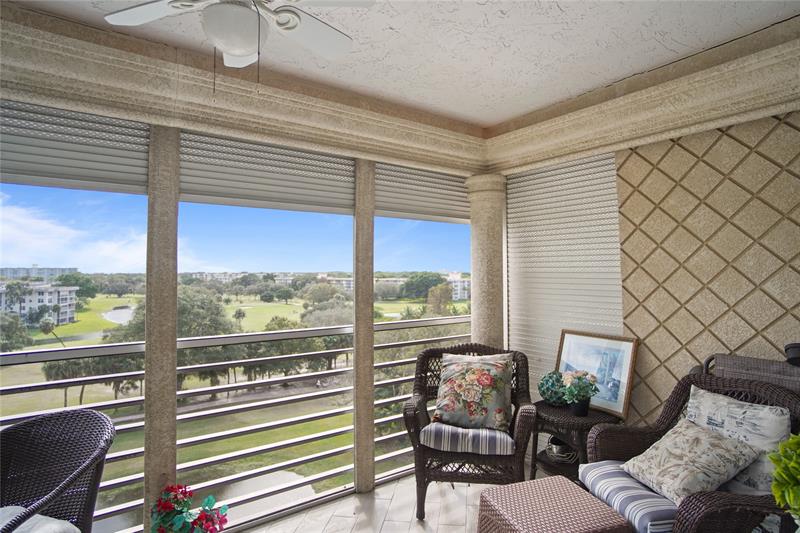 Image 21 of 34 For 3510 Oaks Way  802