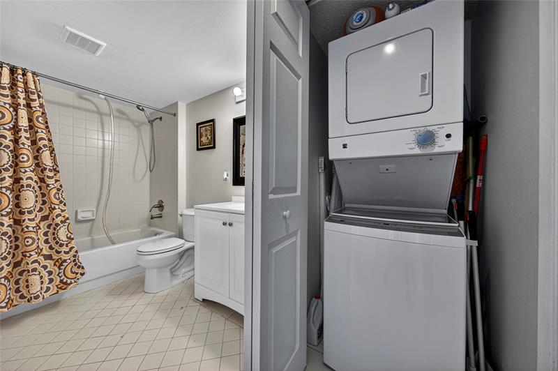 Image 4 of 20 For 12750 15th Street 303 D